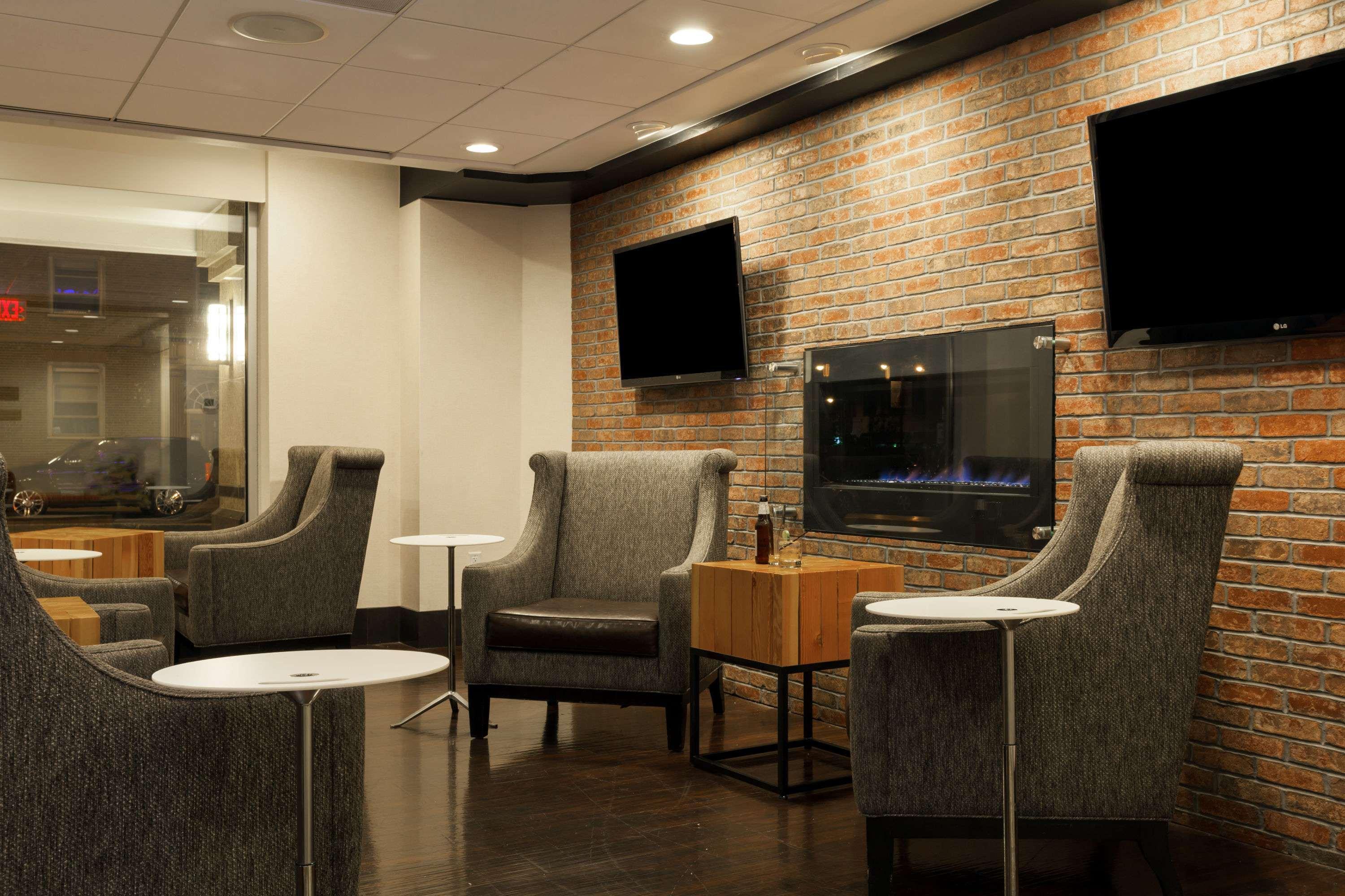 Отель Wyndham Boston Beacon Hill Экстерьер фото