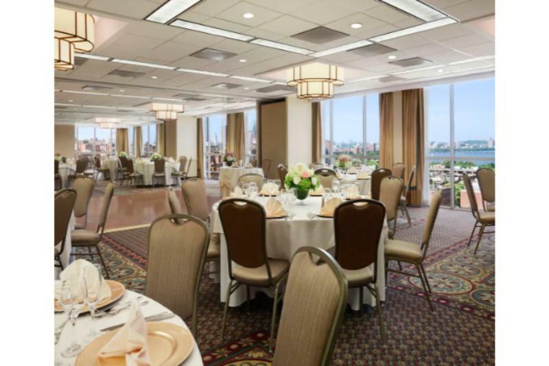 Отель Wyndham Boston Beacon Hill Экстерьер фото